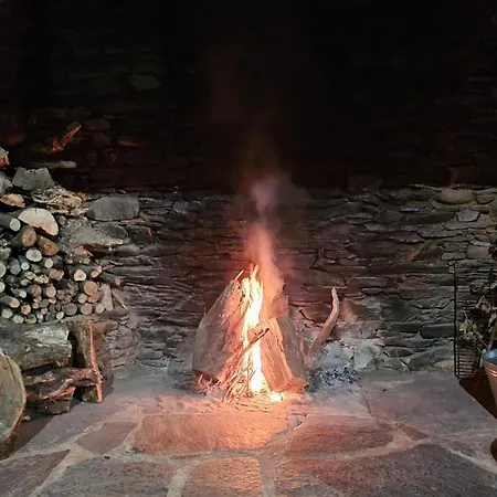 Linhares - Turismo, Natureza E Aventura Lodge Castanheira de Pera